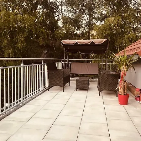 Fam M&h Schoenes Vermieten In *